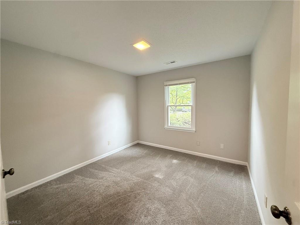 3003 Amidon Drive Property Photo 7