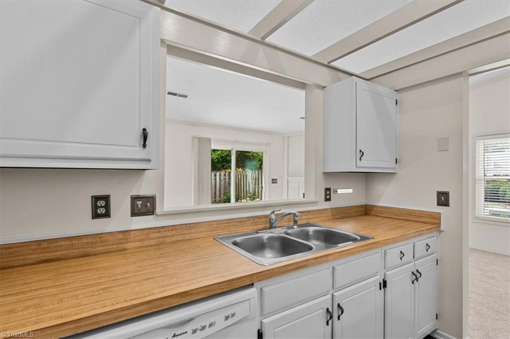2645 Cottage Place Property Photo 14