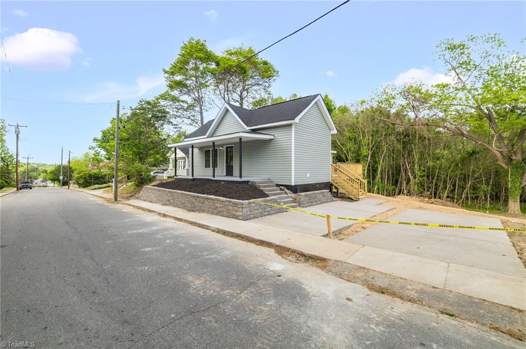 321 S Branch Street Property Photo 3