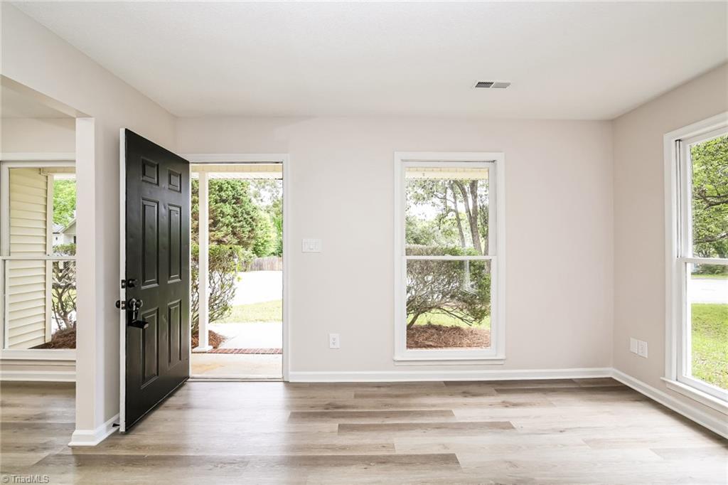 7003 Poplar Grove Trail Property Photo 4