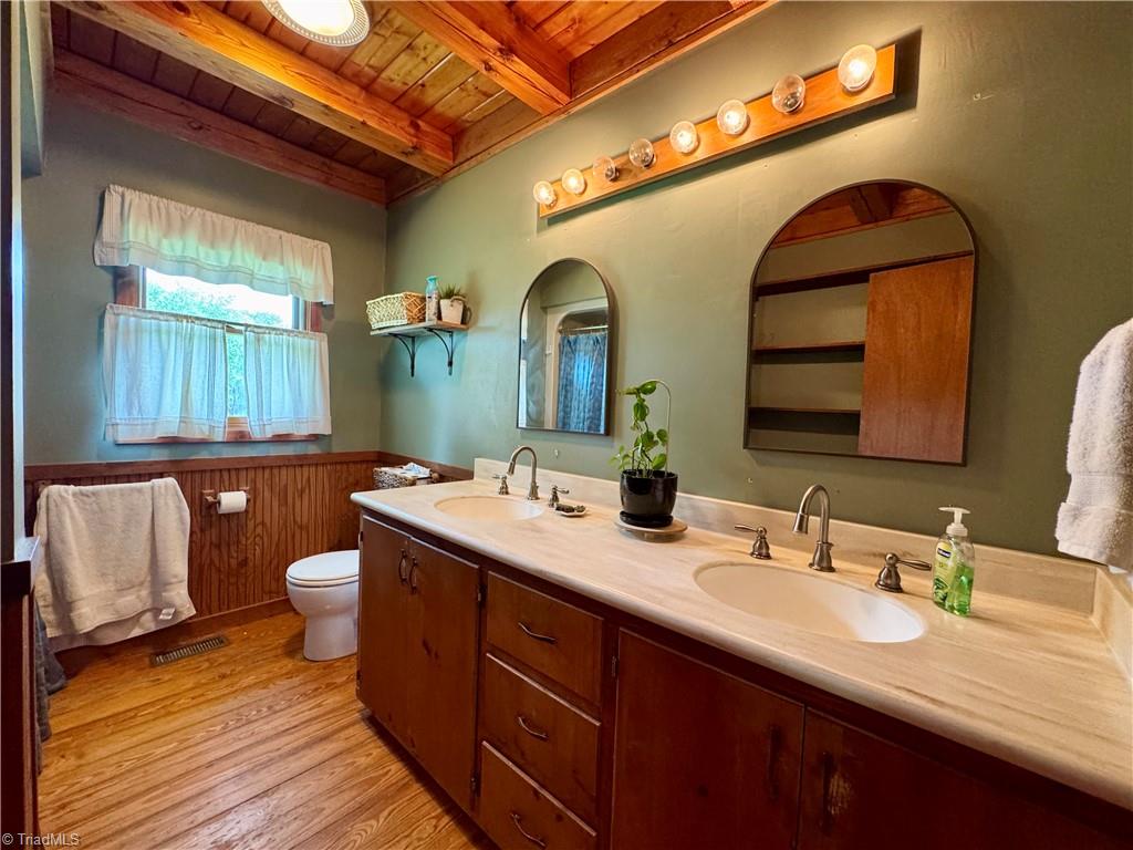 4547 Nc Highway 704 W Property Photo 19
