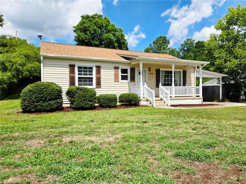 206 Watson Drive Property Photo 2
