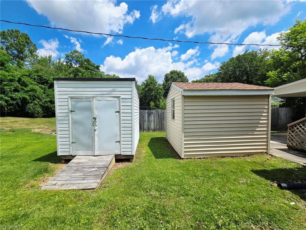 206 Watson Drive Property Photo 6