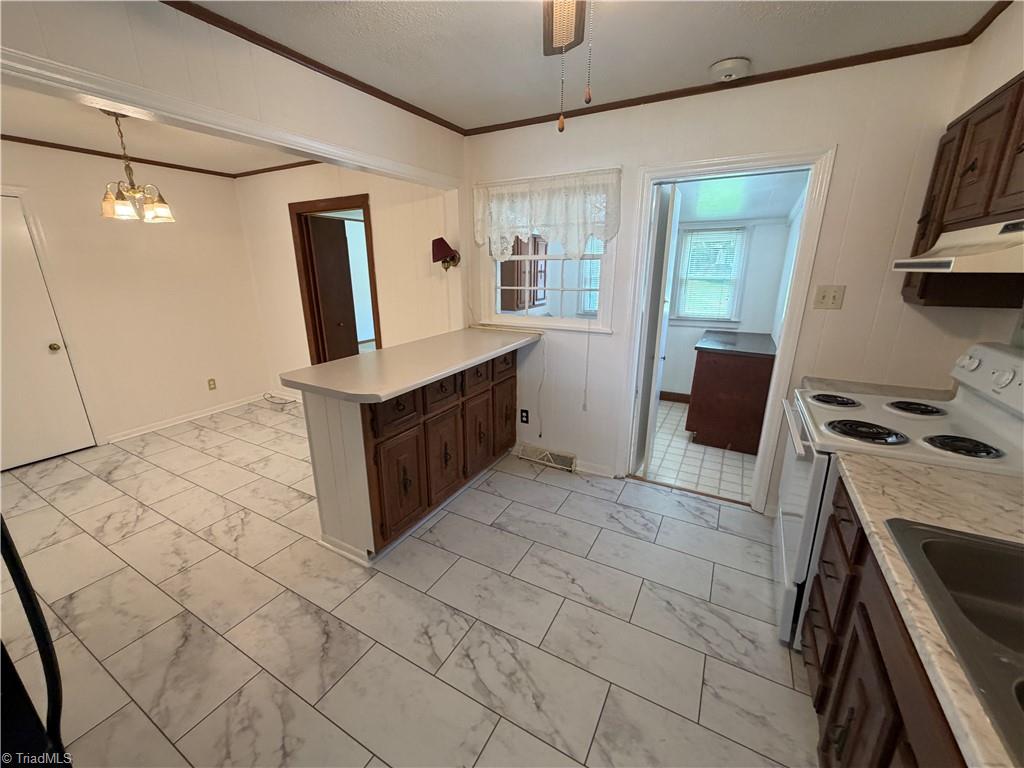 206 Watson Drive Property Photo 10