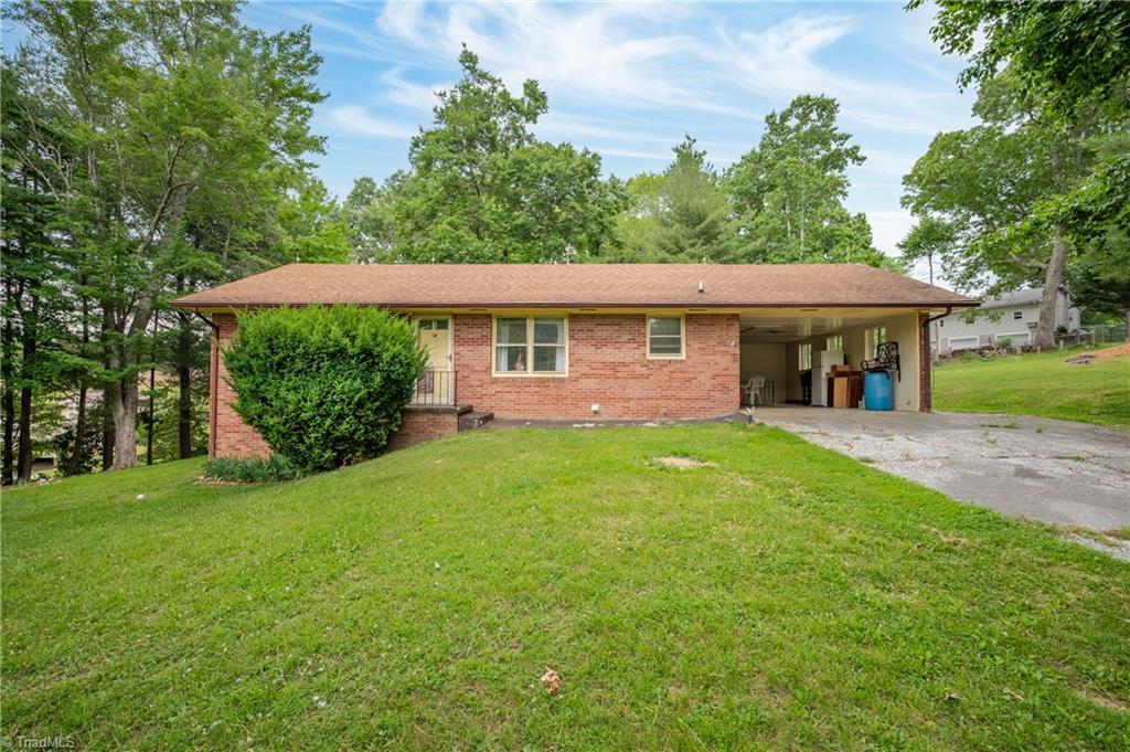 3987 Webbs Mill Road N Property Photo 1