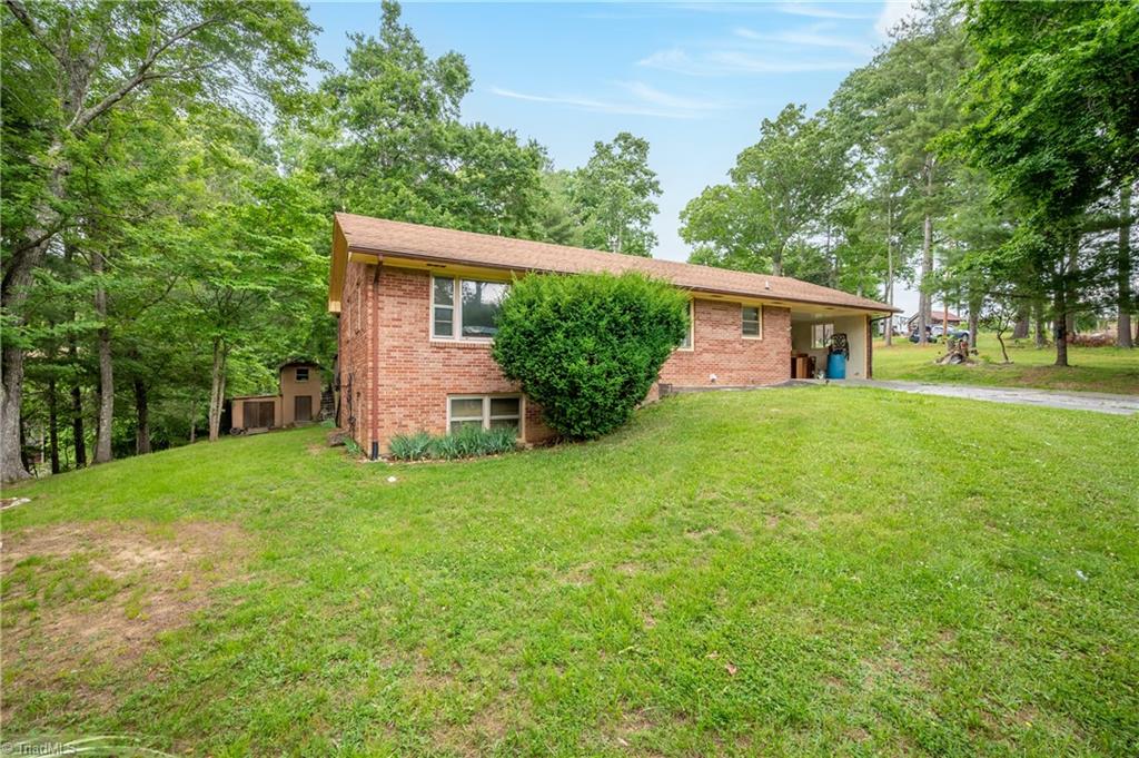 3987 Webbs Mill Road N Property Photo 4