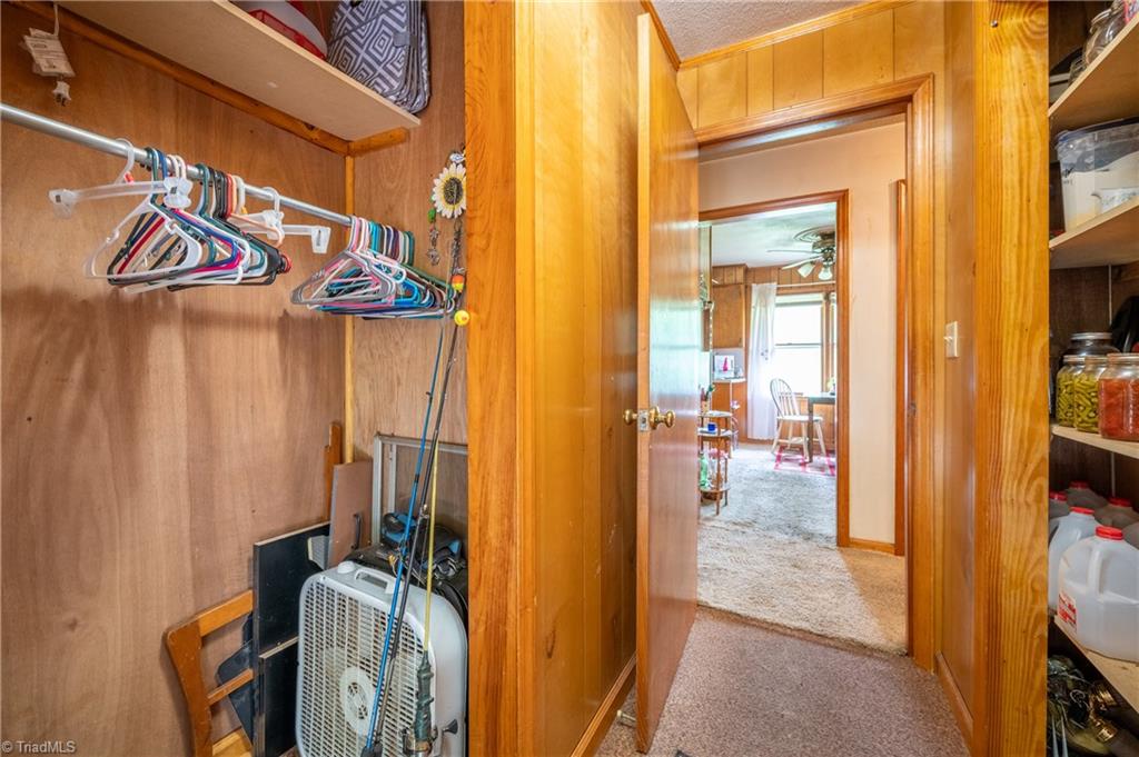 3987 Webbs Mill Road N Property Photo 17