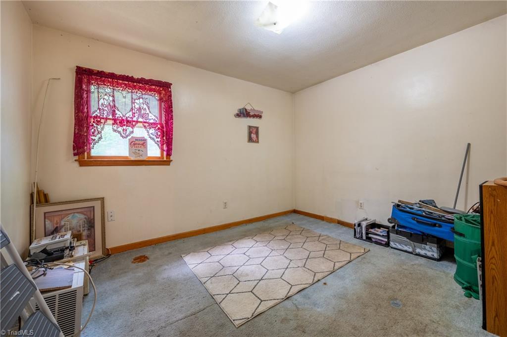 3987 Webbs Mill Road N Property Photo 22