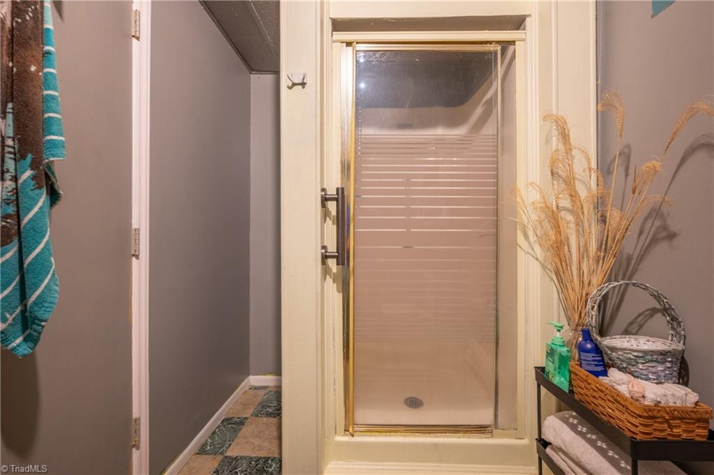 3987 Webbs Mill Road N Property Photo 31