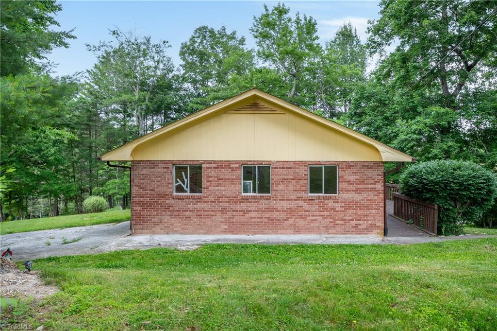 3987 Webbs Mill Road N Property Photo 46