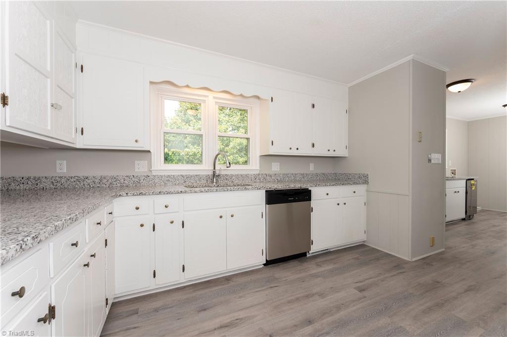 107 Coram Avenue Property Photo 10