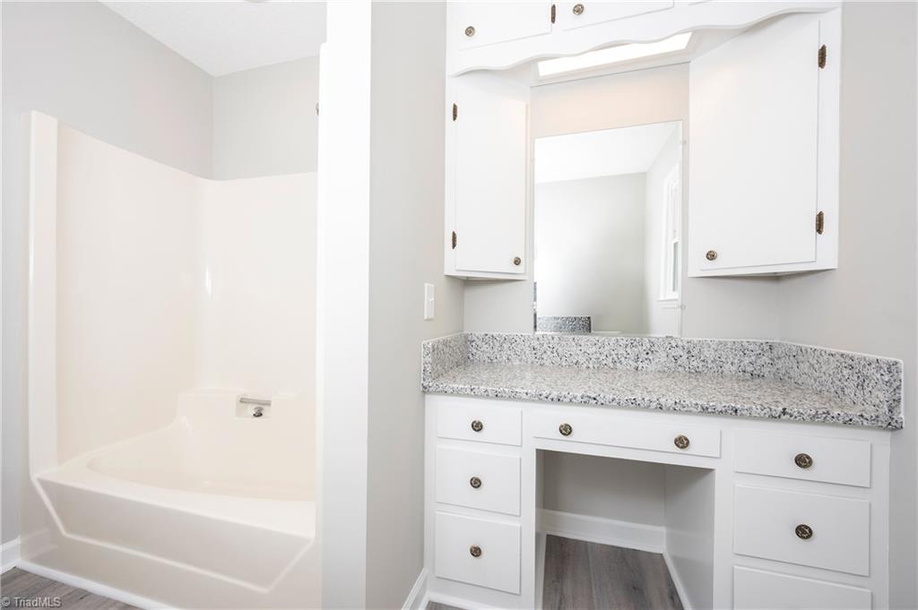 107 Coram Avenue Property Photo 28