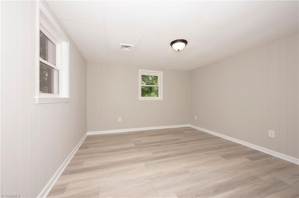 107 Coram Avenue Property Photo 34