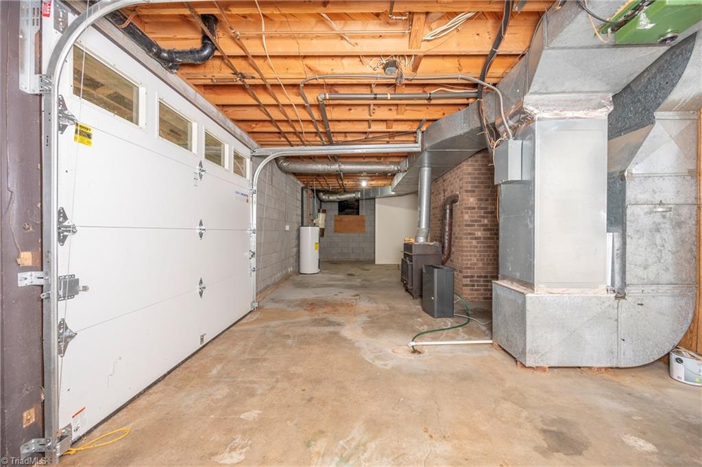 107 Coram Avenue Property Photo 39