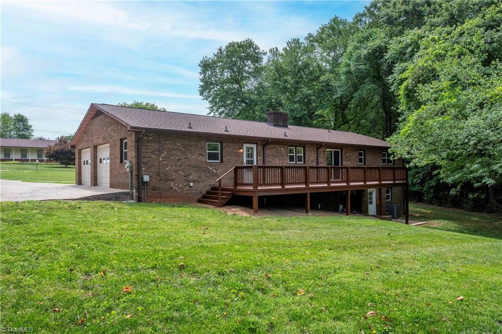 107 Coram Avenue Property Photo 45