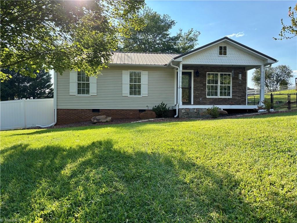 144 Strawberry Lane