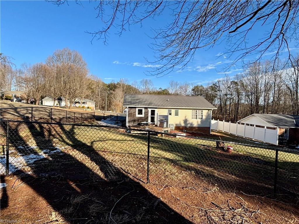 144 Strawberry Lane Property Photo 31