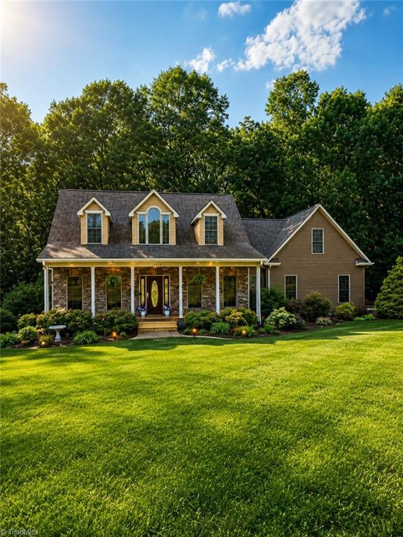 6916 Harvest Glen Drive