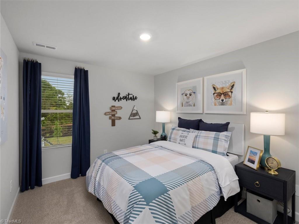 928 Broadleaf Trace Property Photo 14