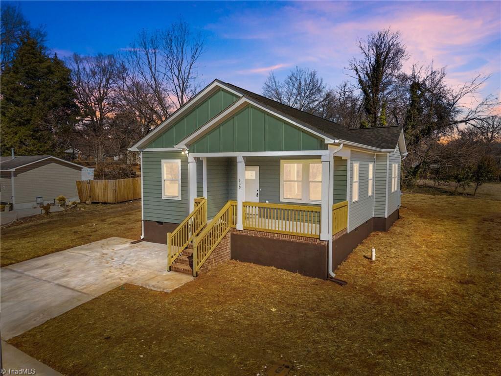 109 E Earnhardt Street Property Photo 1