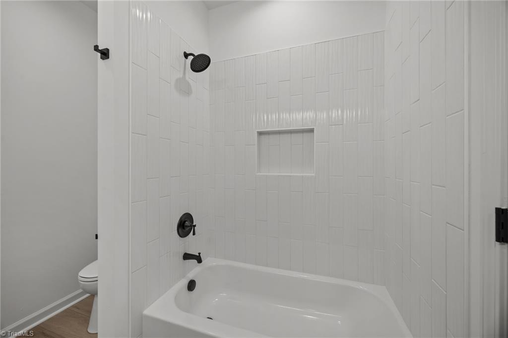 109 E Earnhardt Street Property Photo 24