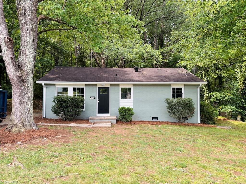 1348 Calvert Drive Property Photo 1