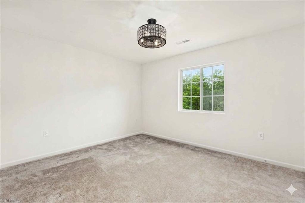 3048 Stauton Drive Property Photo 11