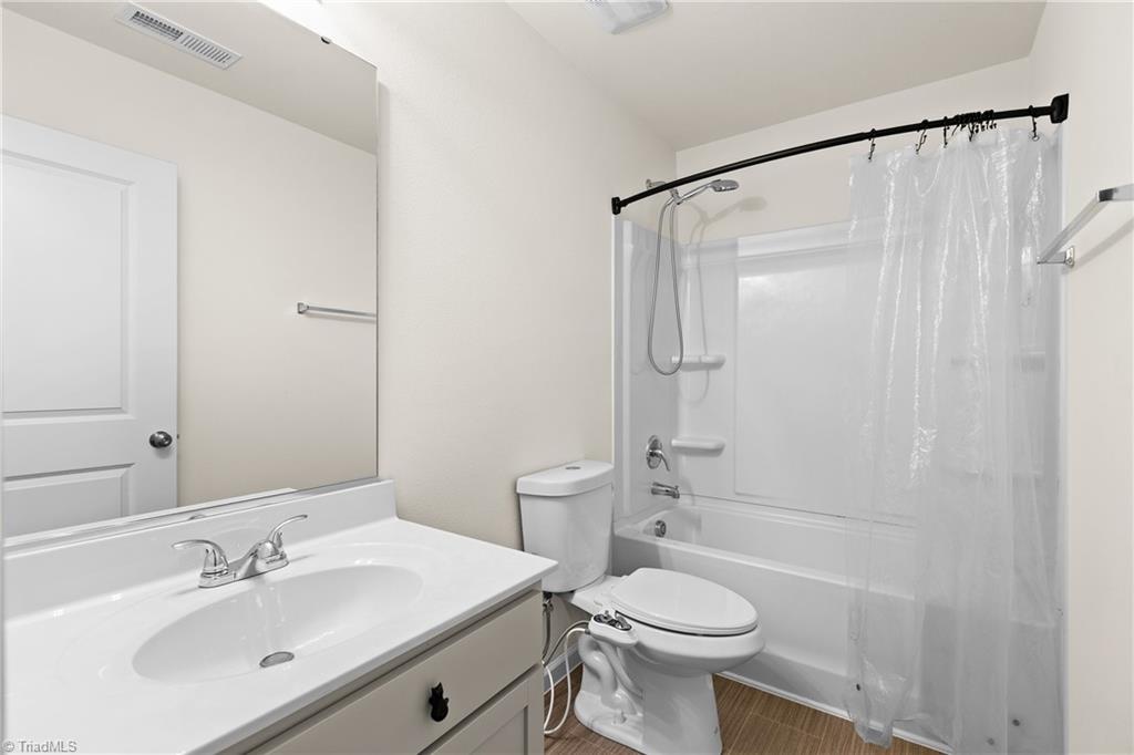 3048 Stauton Drive Property Photo 12