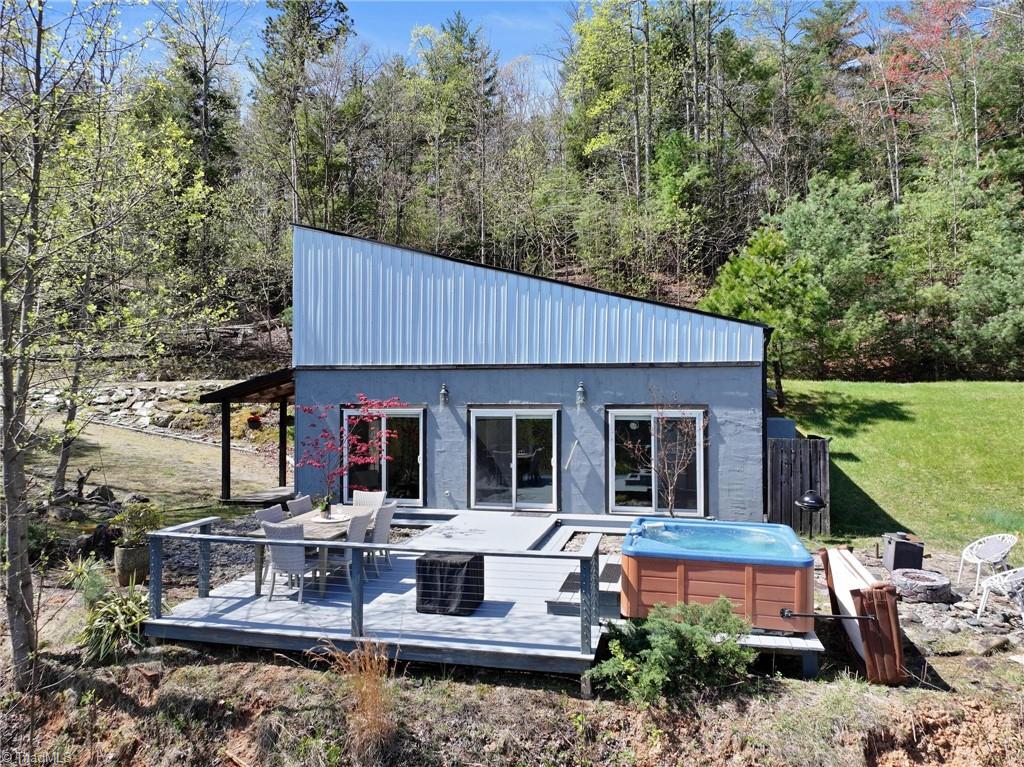 3086 Summit Road Property Photo 22
