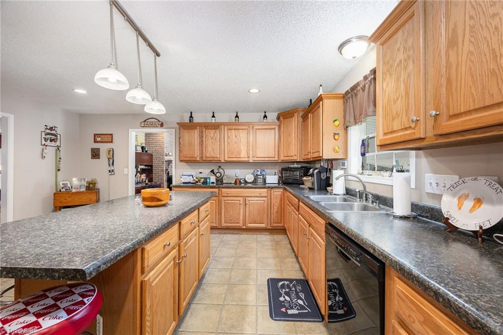 715 Candlewick Drive Property Photo 13