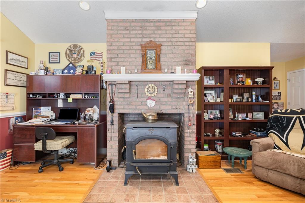 715 Candlewick Drive Property Photo 21