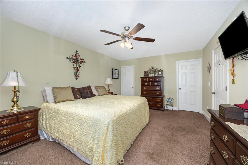 715 Candlewick Drive Property Photo 29