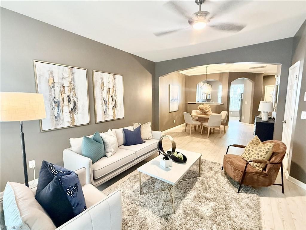 6 Cobble Lane Property Photo 4