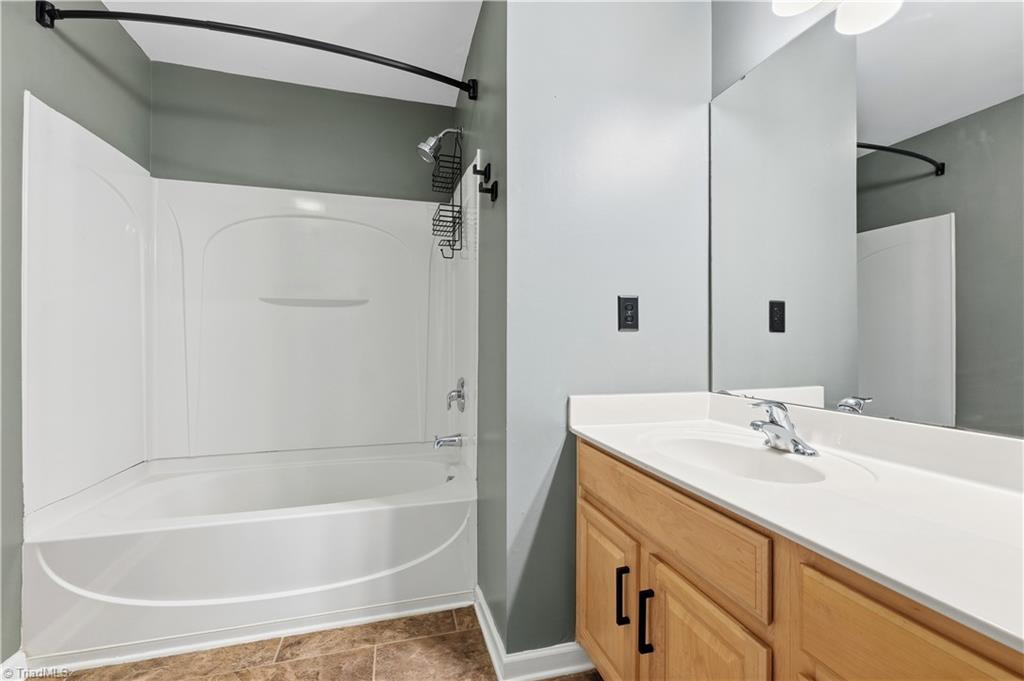 6 Cobble Lane Property Photo 19