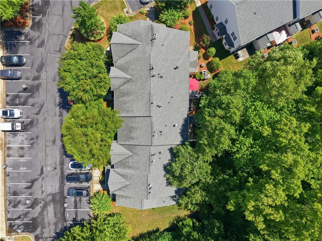 6 Cobble Lane Property Photo 31