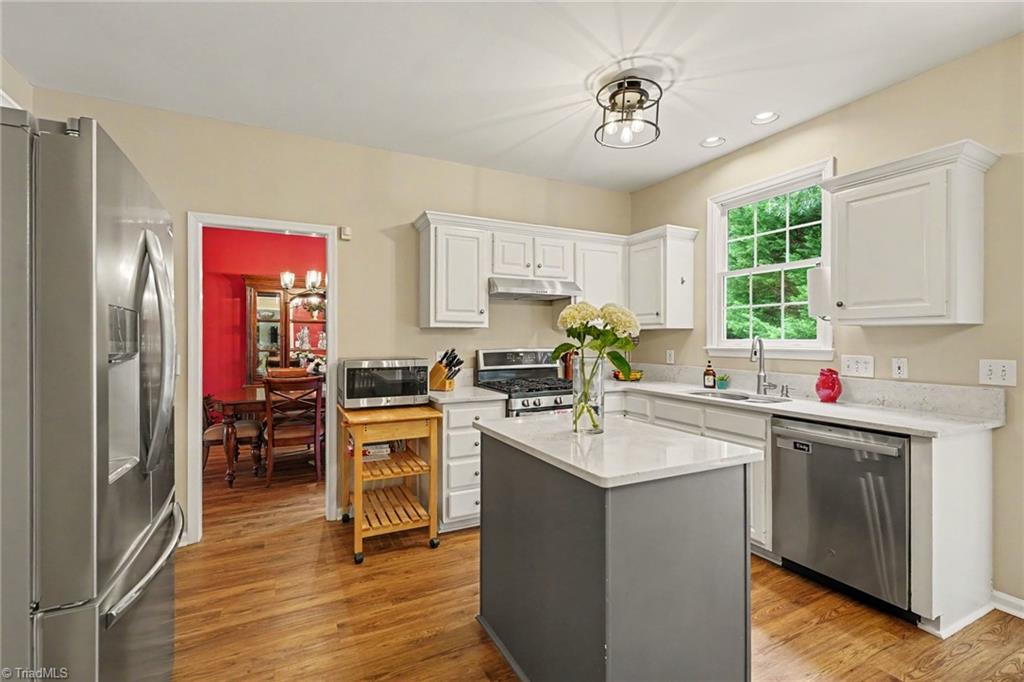 3116 Southhampton Drive Property Photo 18