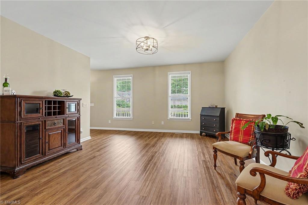 3116 Southhampton Drive Property Photo 21