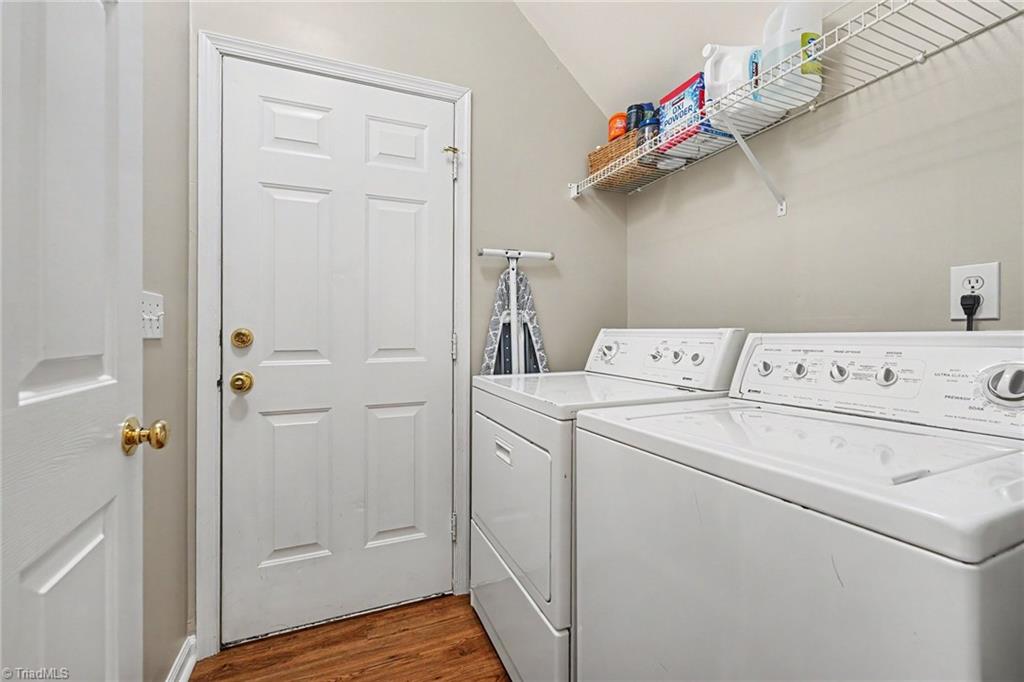 3116 Southhampton Drive Property Photo 25