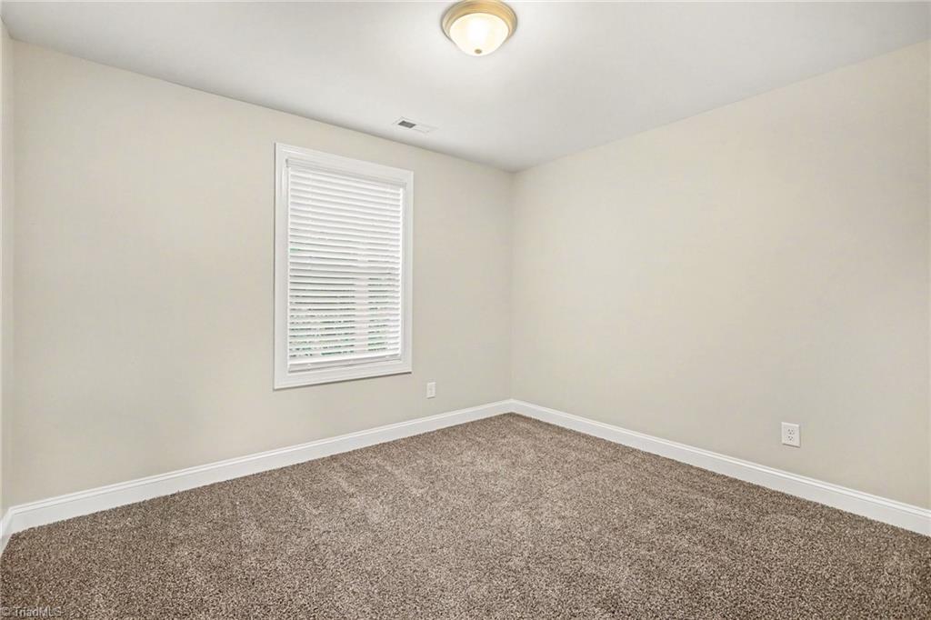 1462 Mayfair Drive Property Photo 15