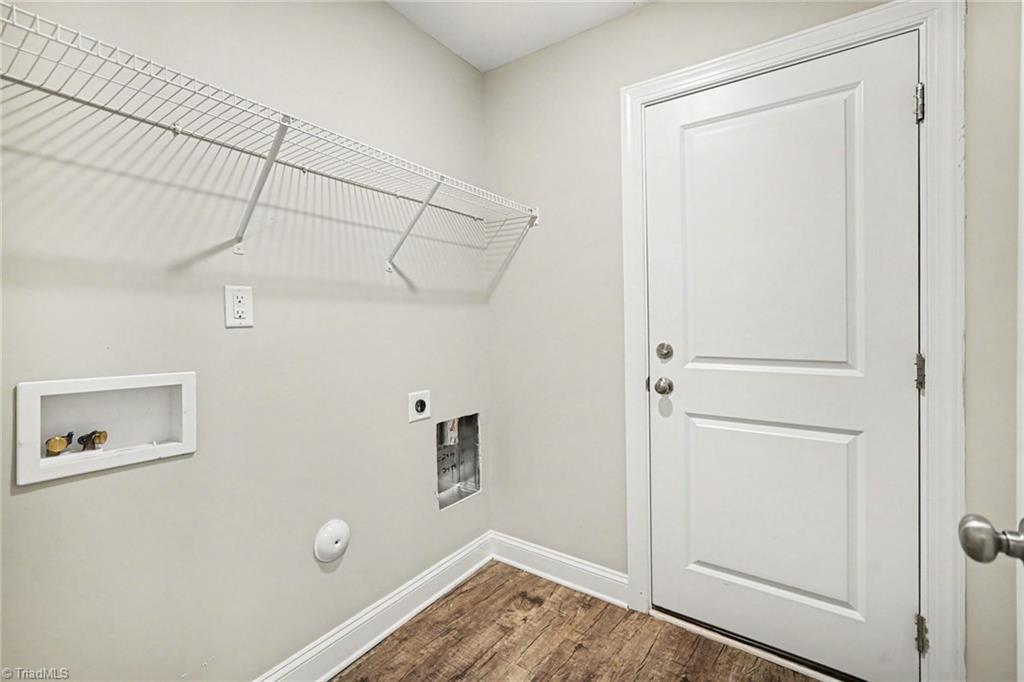 1462 Mayfair Drive Property Photo 26