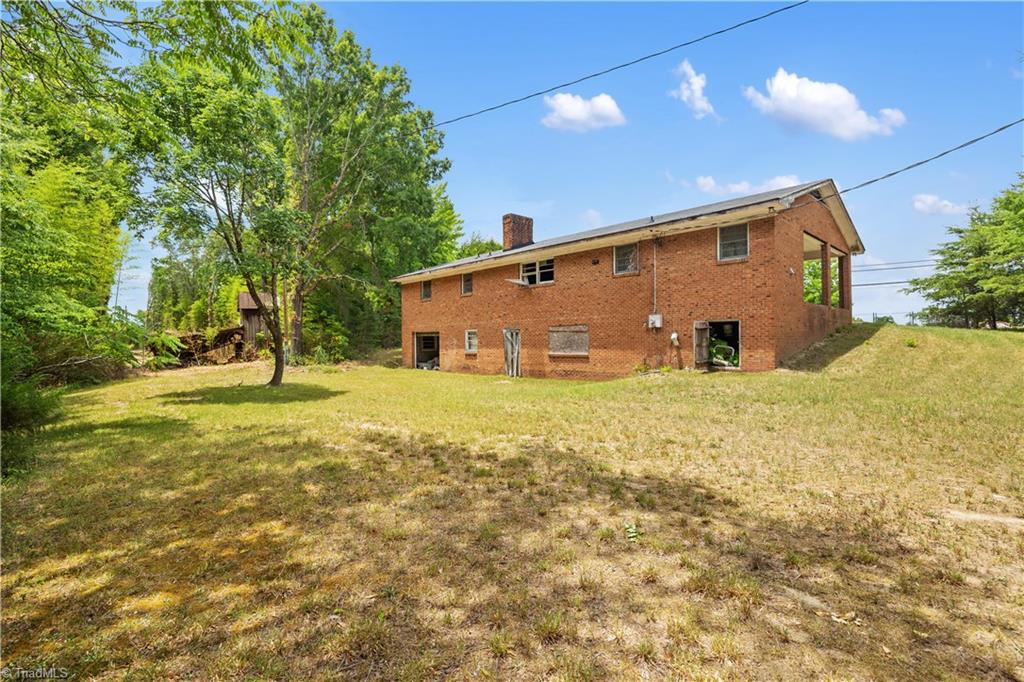 709 Westover Drive Property Photo 11