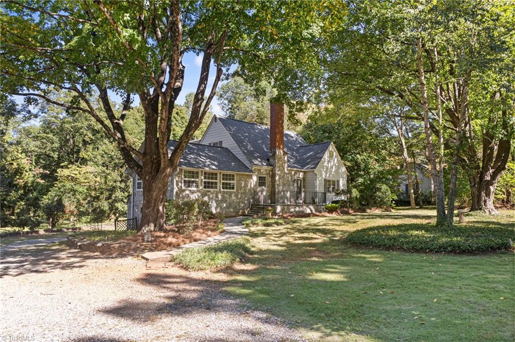 5810 Woodcliff Drive Property Photo 1