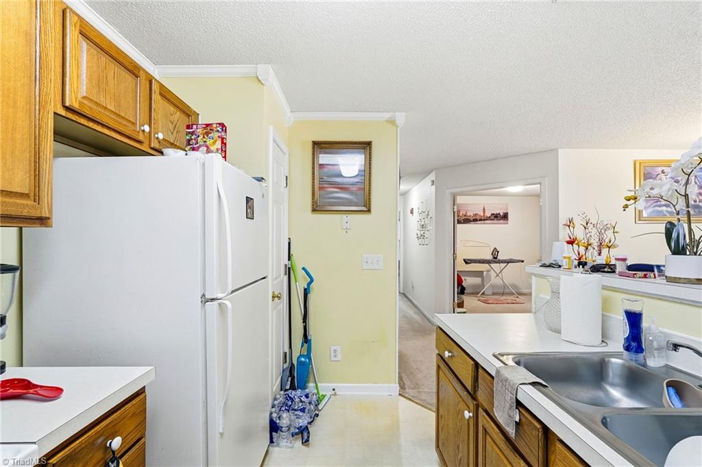 6117 Hedgecock Circle # 2d Property Photo 11