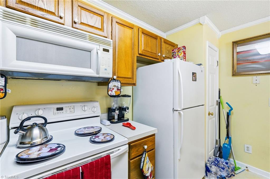 6117 Hedgecock Circle # 2d Property Photo 12