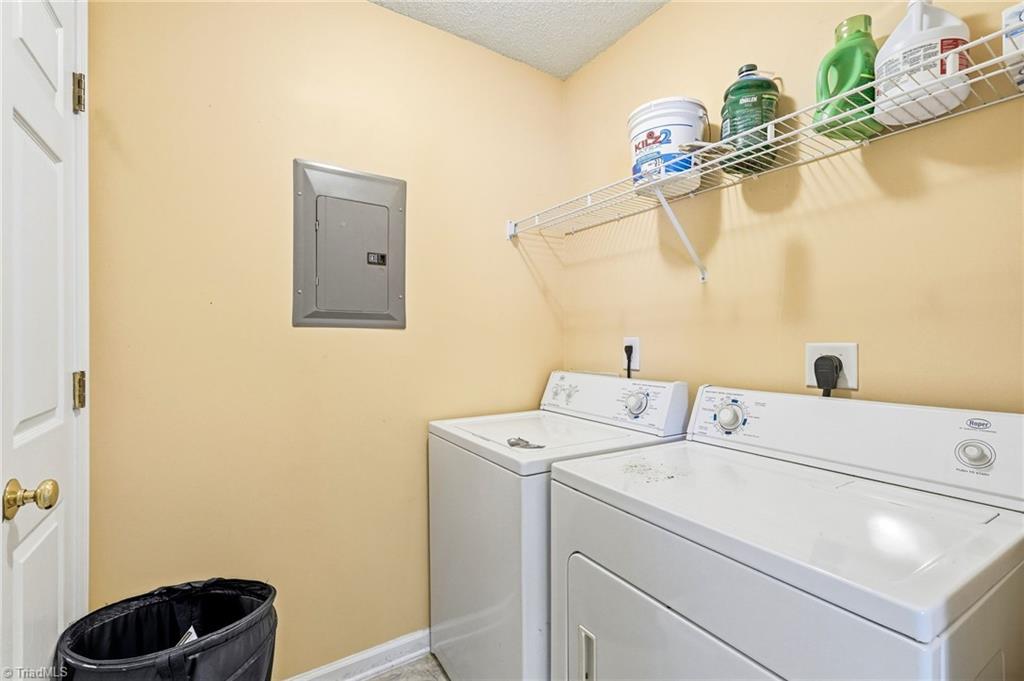 6117 Hedgecock Circle # 2d Property Photo 15