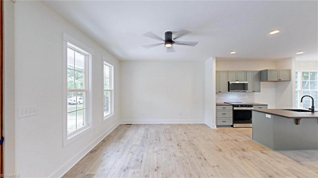 18 Cramer Street Property Photo 9