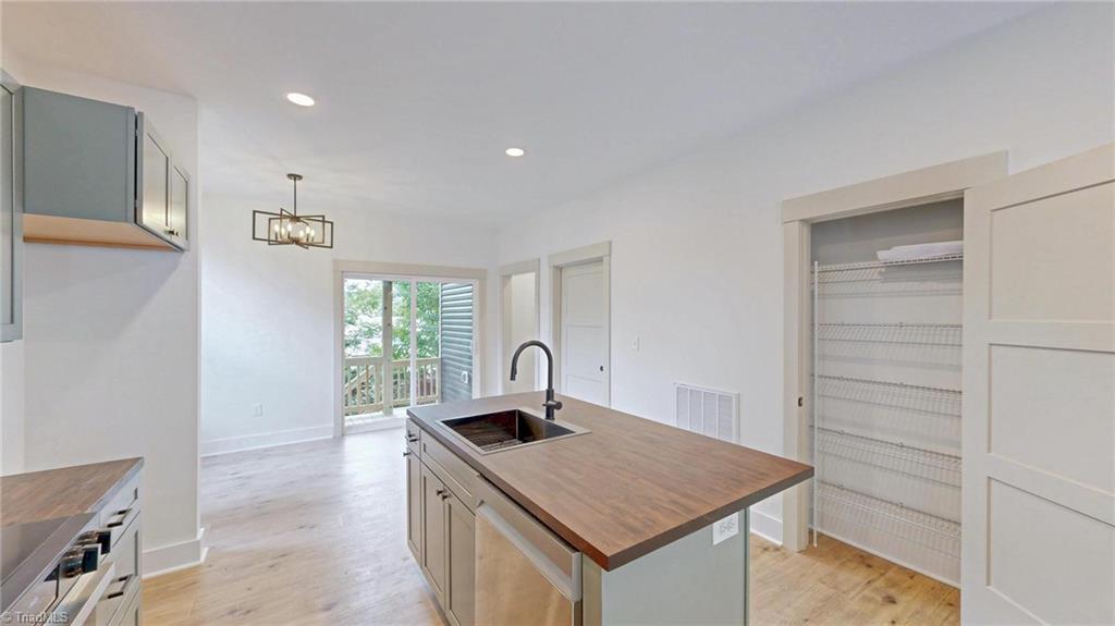 18 Cramer Street Property Photo 12
