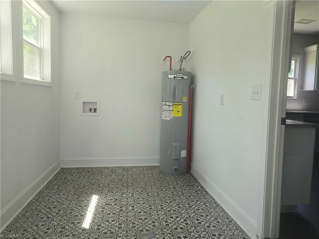 106 S Fieldcrest Road Property Photo 12