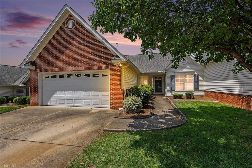 5609 Roundup Circle Property Photo 1