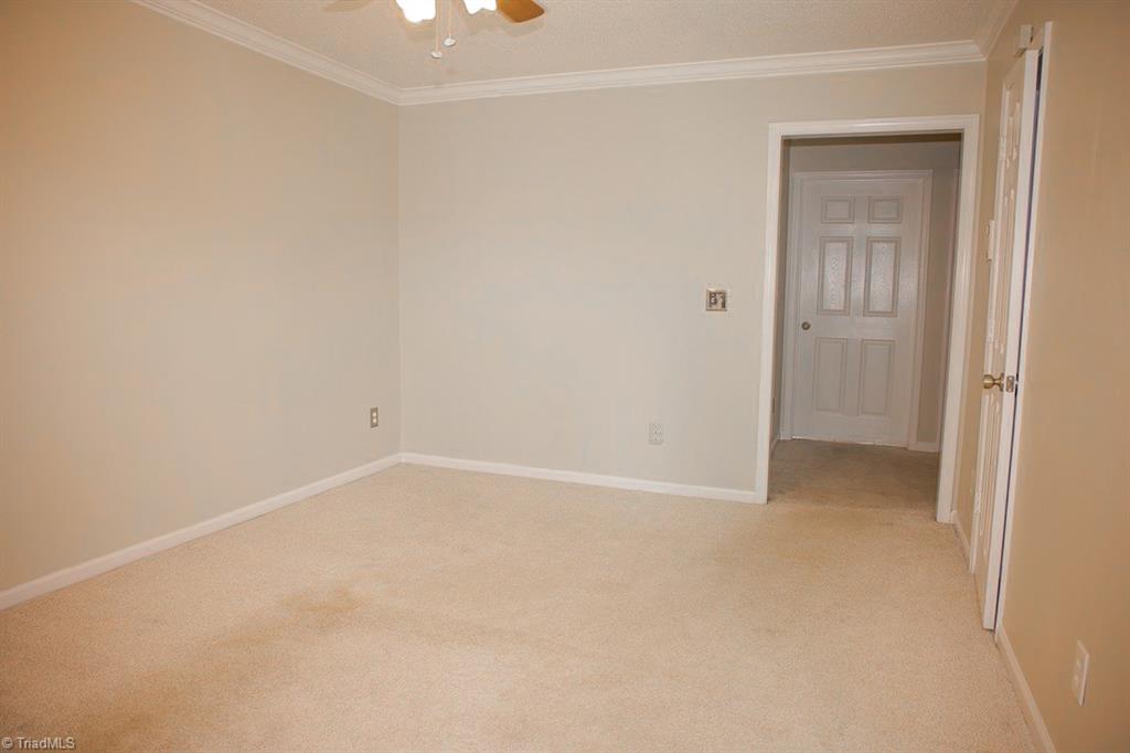 545 Mystic Drive Property Photo 3